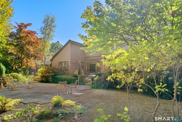 50 Ironwood Road 50, West Hartford, CT 06117