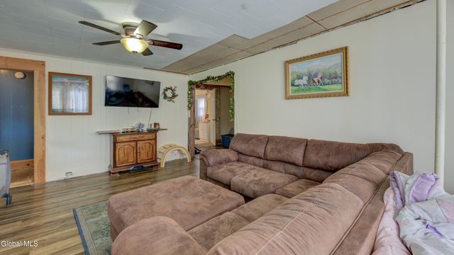 5832 State Highway 29, Ephratah, NY 13452