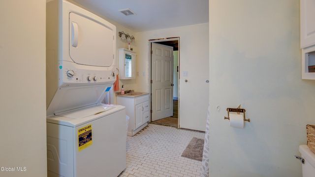 5832 State Highway 29, Ephratah, NY 13452