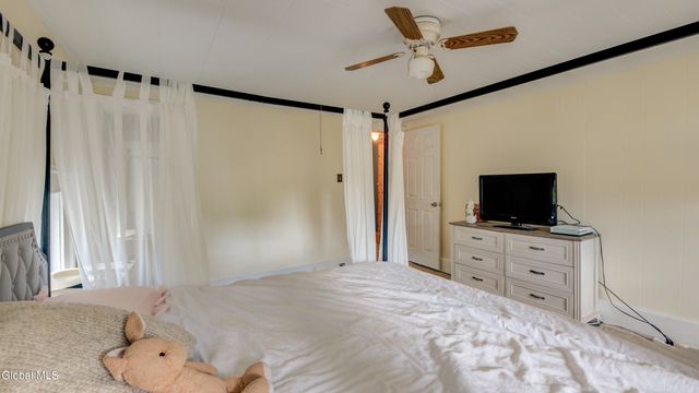 5832 State Highway 29, Ephratah, NY 13452