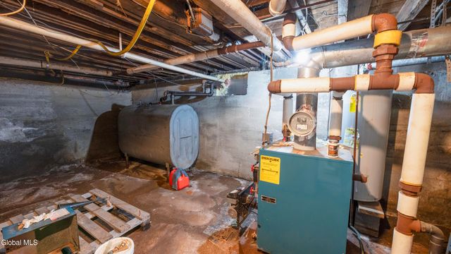 5832 State Highway 29, Ephratah, NY 13452