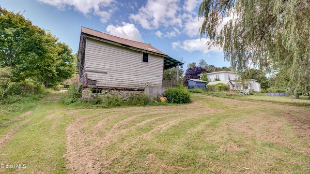 5832 State Highway 29, Ephratah, NY 13452