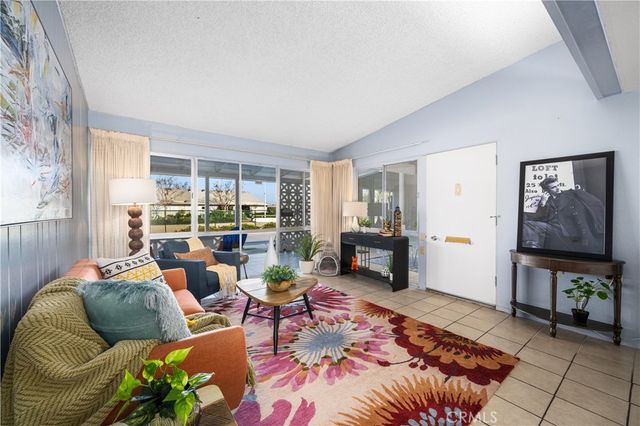 1502 Golden Rain Road 46J, Seal Beach, CA 90740