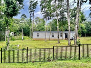 13881 Park Ave, Conroe, TX 77384