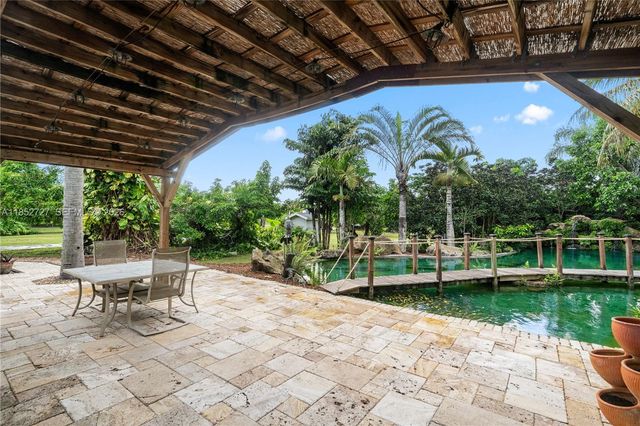 27800 SW 182nd Avenue, Homestead, FL 33031