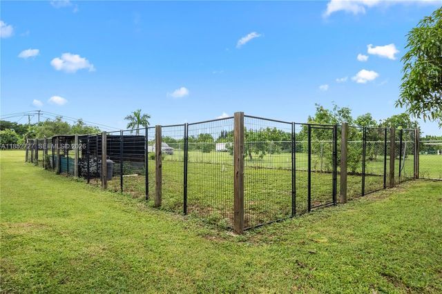 27800 SW 182nd Avenue, Homestead, FL 33031