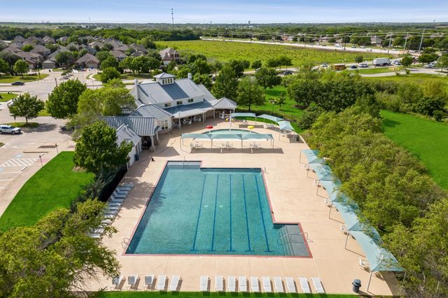 1708 Benny Lane, Little Elm, TX 75068