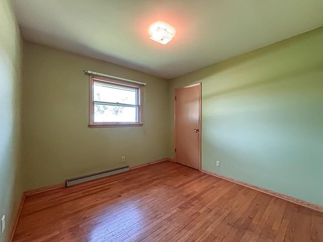 3150 S Ventura DRIVE, New Berlin, WI 53151