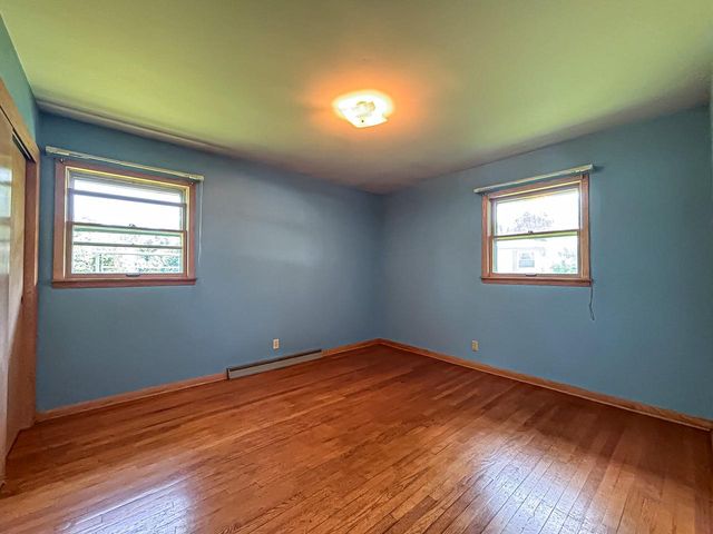 3150 S Ventura DRIVE, New Berlin, WI 53151