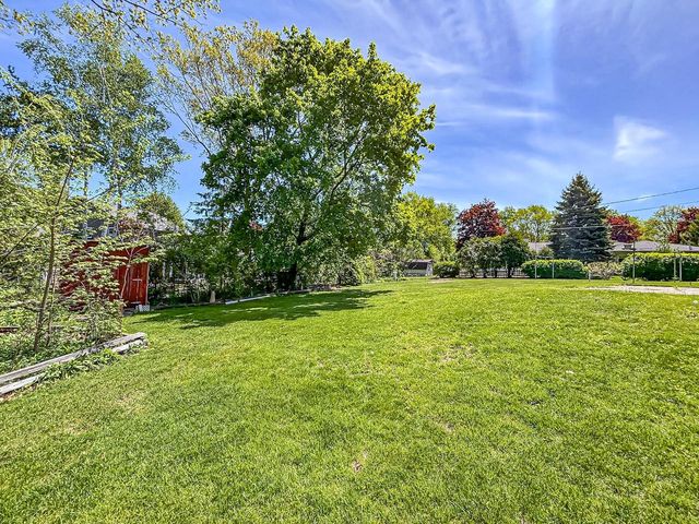 3150 S Ventura DRIVE, New Berlin, WI 53151