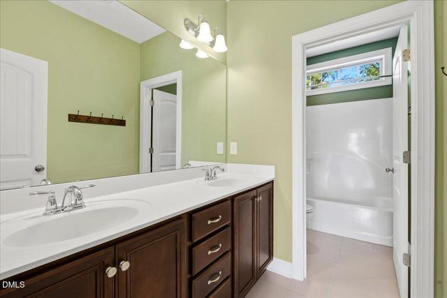 108 Wilders Woods Grove Lane, Clayton, NC 27527