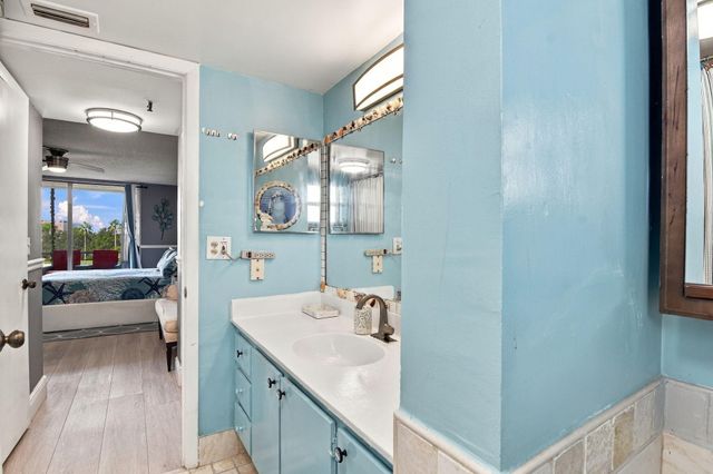 3465 Via Poinciana 405, Lake Worth, FL 33467