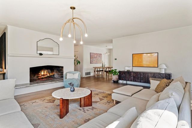 601 Baines Ave, Sonoma, CA 95476