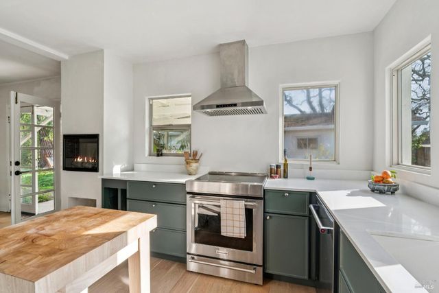 601 Baines Ave, Sonoma, CA 95476