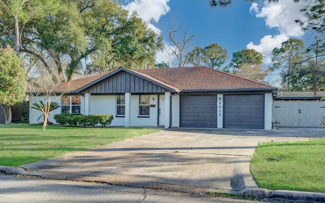 9515 Meadowglen Lane, Houston, TX 77063