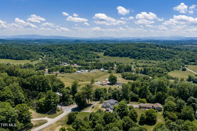 1104 Lebanon Road, Kingsport, TN 37663
