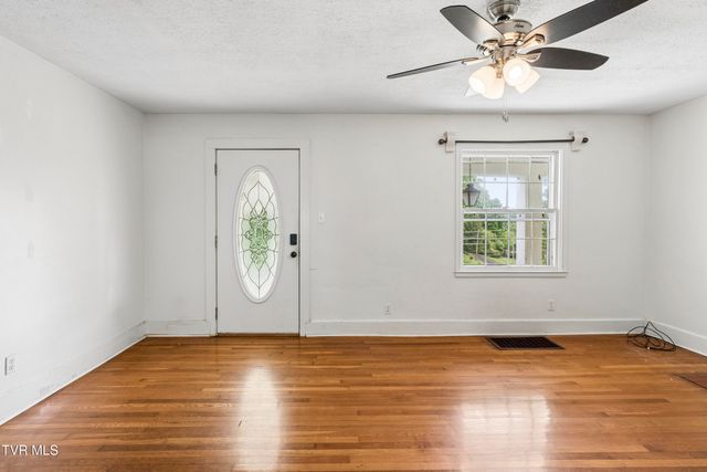 1104 Lebanon Road, Kingsport, TN 37663