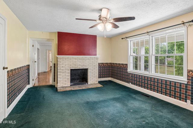 1104 Lebanon Road, Kingsport, TN 37663