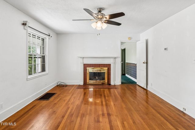 1104 Lebanon Road, Kingsport, TN 37663