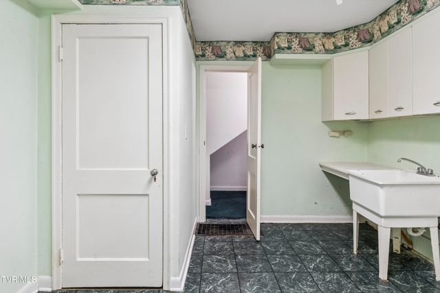 1104 Lebanon Road, Kingsport, TN 37663