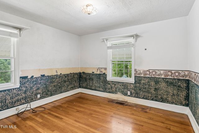 1104 Lebanon Road, Kingsport, TN 37663