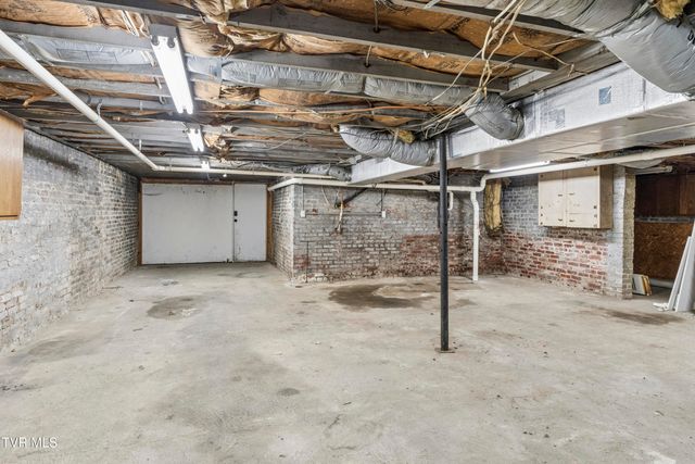 1104 Lebanon Road, Kingsport, TN 37663