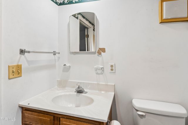 1104 Lebanon Road, Kingsport, TN 37663