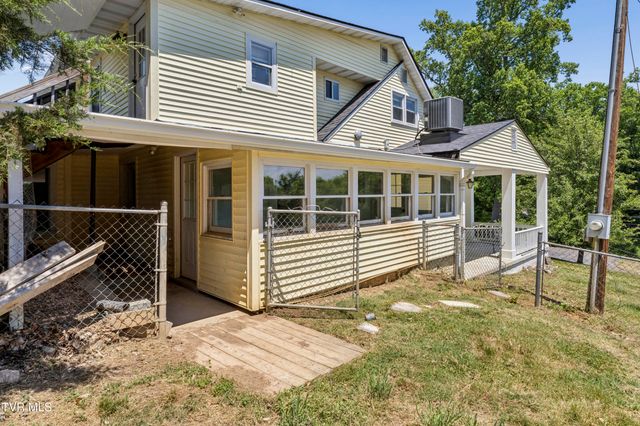 1104 Lebanon Road, Kingsport, TN 37663