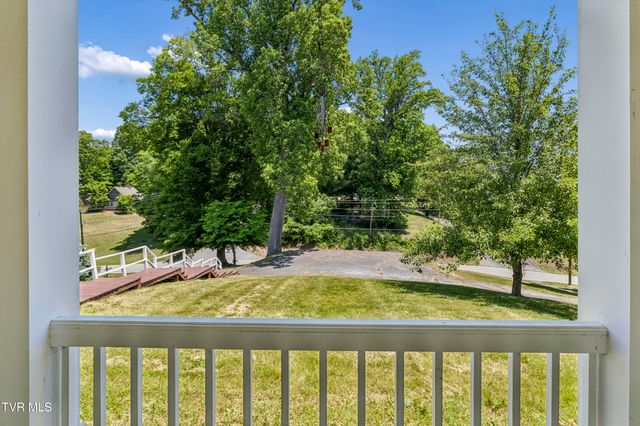 1104 Lebanon Road, Kingsport, TN 37663