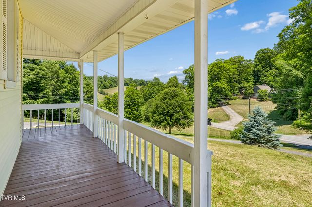 1104 Lebanon Road, Kingsport, TN 37663