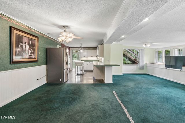 1104 Lebanon Road, Kingsport, TN 37663