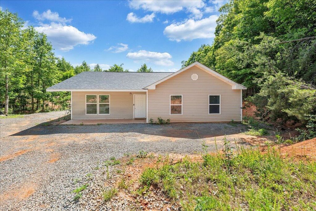 6427 Fork Mountain RD, Rocky Mount, VA 24151
