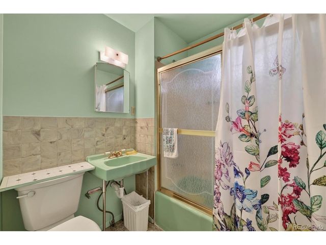 25049 US Highway 40, Golden, CO 80401