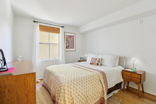 1970 Columbia Street 301, San Diego, CA 92101