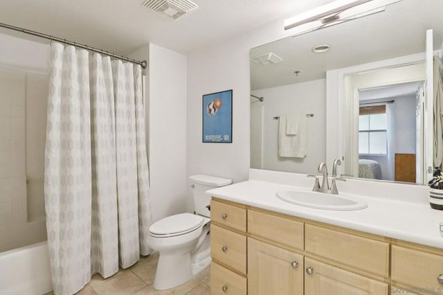 1970 Columbia Street 301, San Diego, CA 92101