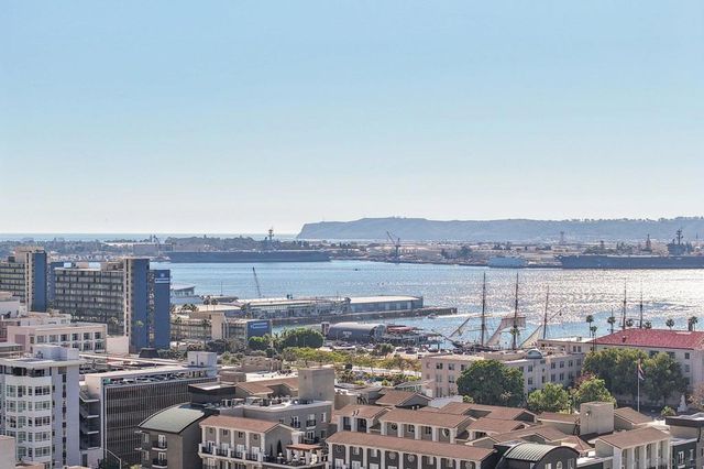 1970 Columbia Street 301, San Diego, CA 92101