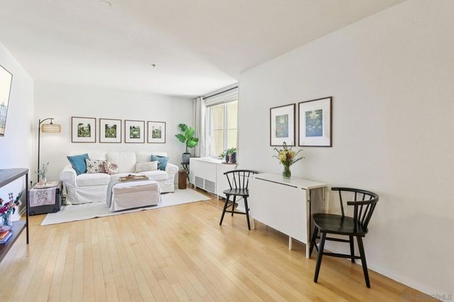 1970 Columbia Street 301, San Diego, CA 92101