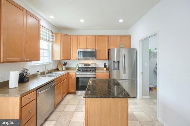 322 CAPE CLIMB, York, PA 17408