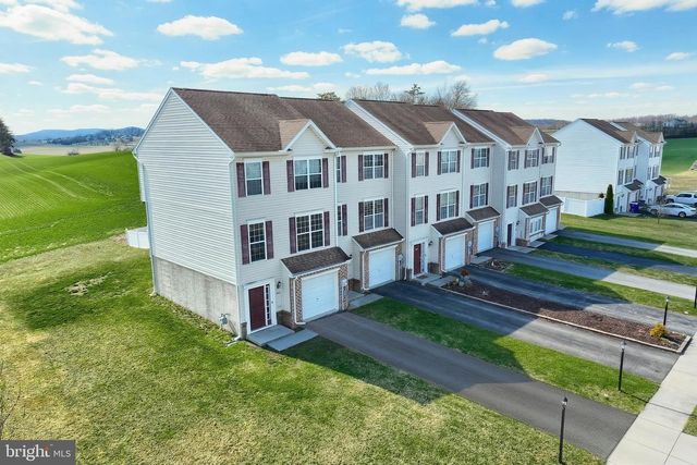 322 CAPE CLIMB, York, PA 17408