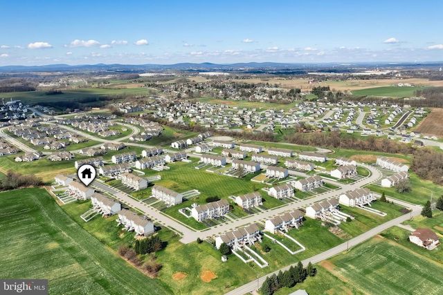 322 CAPE CLIMB, York, PA 17408