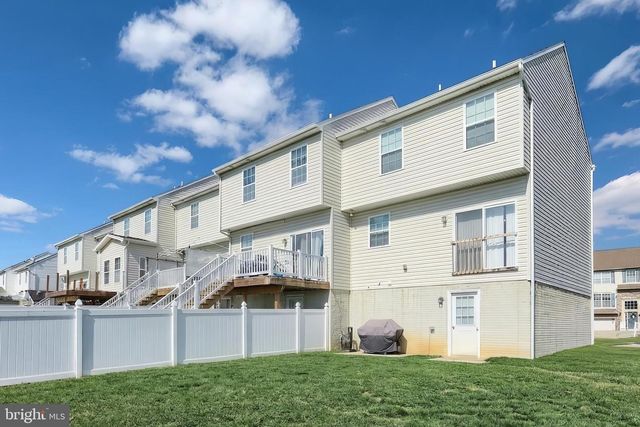 322 CAPE CLIMB, York, PA 17408