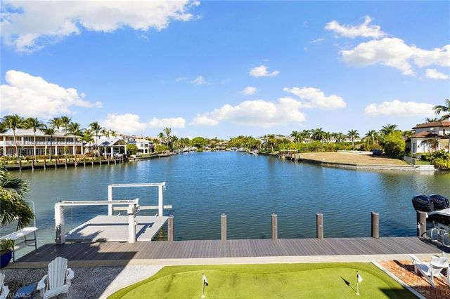 481 21st AVE S, Naples, FL 34102