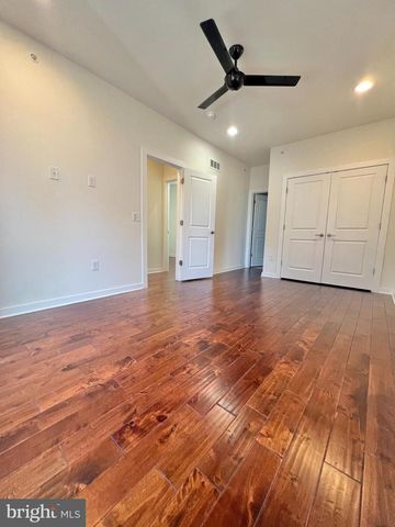 2122 KENSINGTON WALK, Philadelphia, PA 19125