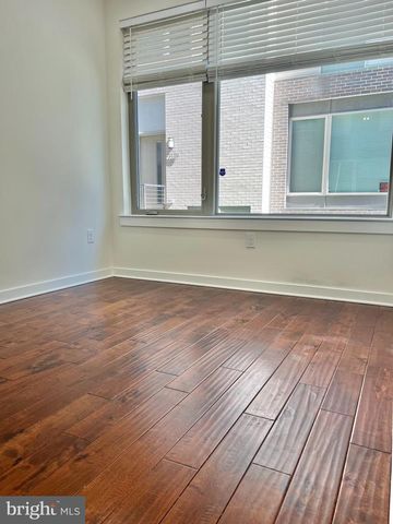 2122 KENSINGTON WALK, Philadelphia, PA 19125