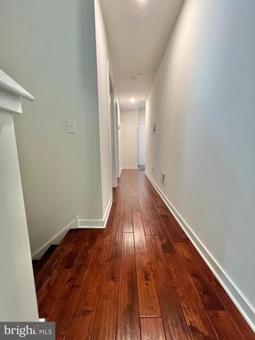 2122 KENSINGTON WALK, Philadelphia, PA 19125