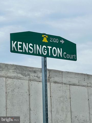 2122 KENSINGTON WALK, Philadelphia, PA 19125
