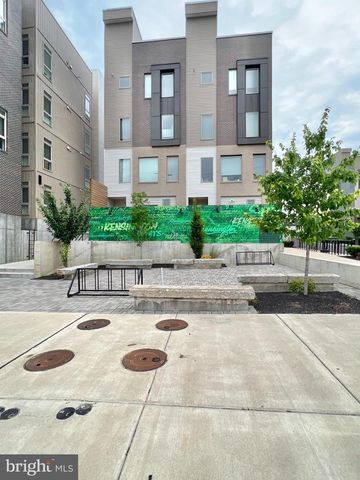 2122 KENSINGTON WALK, Philadelphia, PA 19125