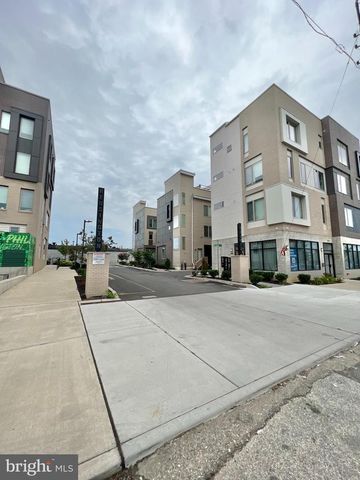 2122 KENSINGTON WALK, Philadelphia, PA 19125