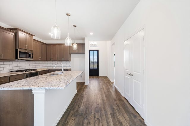 272 Bassett Hall Road, Fate, TX 75189
