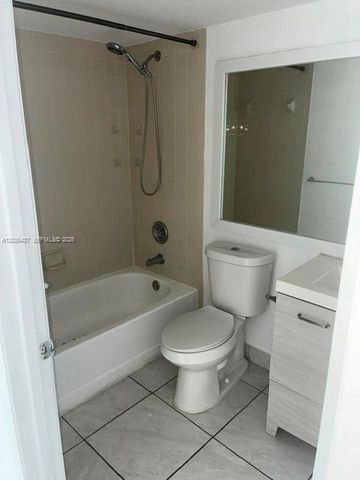 15545 N Miami Lakeway N 303, Miami Lakes, FL 33014